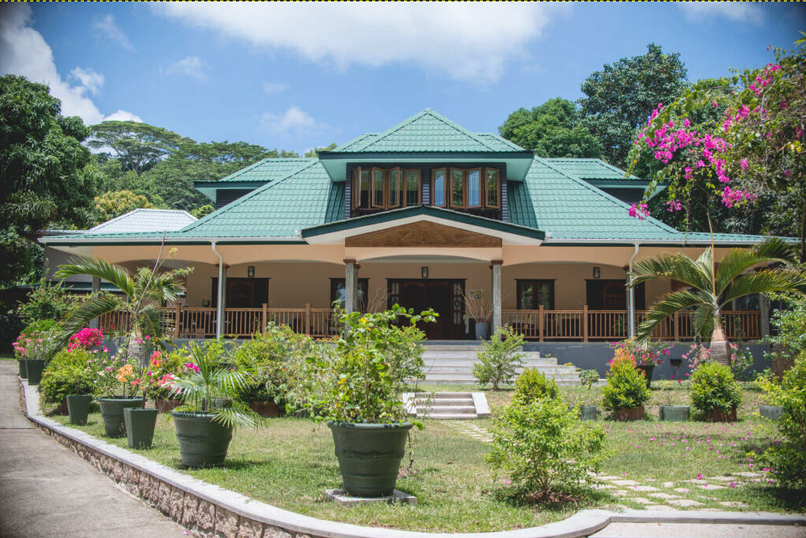 VILLA ROCHE BOIS - 1