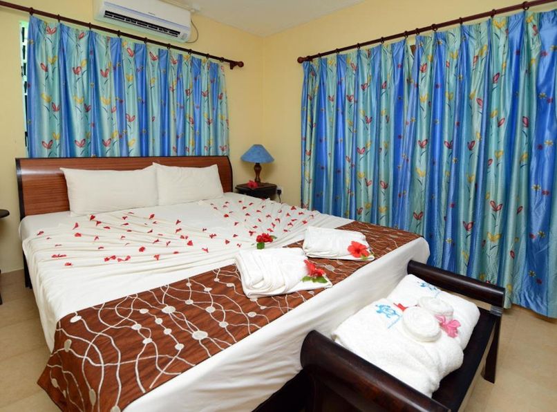 LE RELAX SELF CATERING - 6