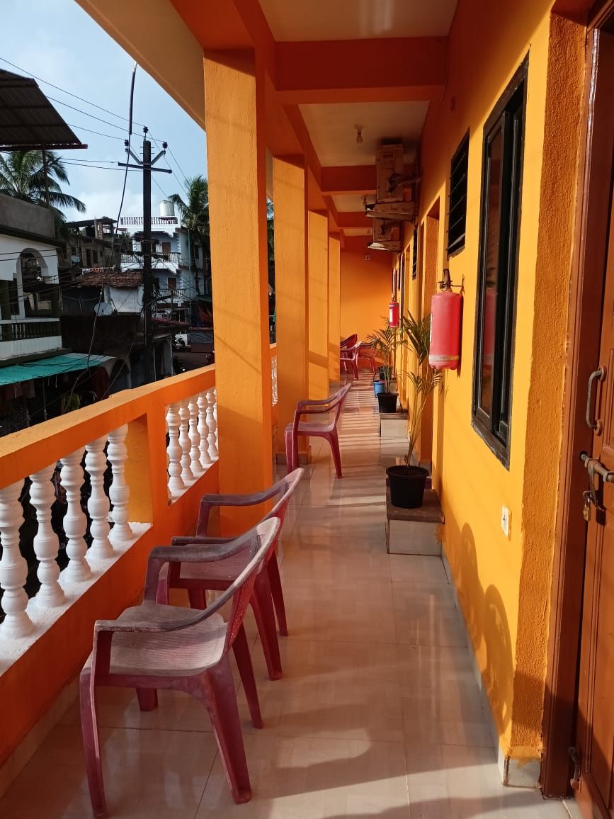 KRISHNA GUESTHOUSE - 3