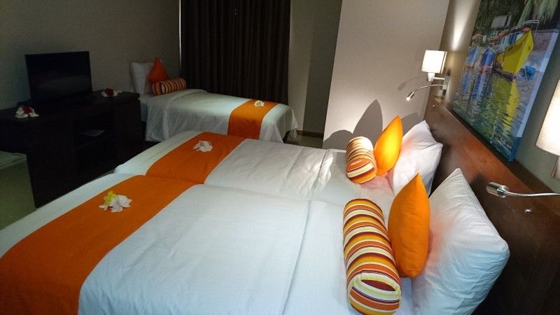 THE RIDGE RESIDENCE - 5