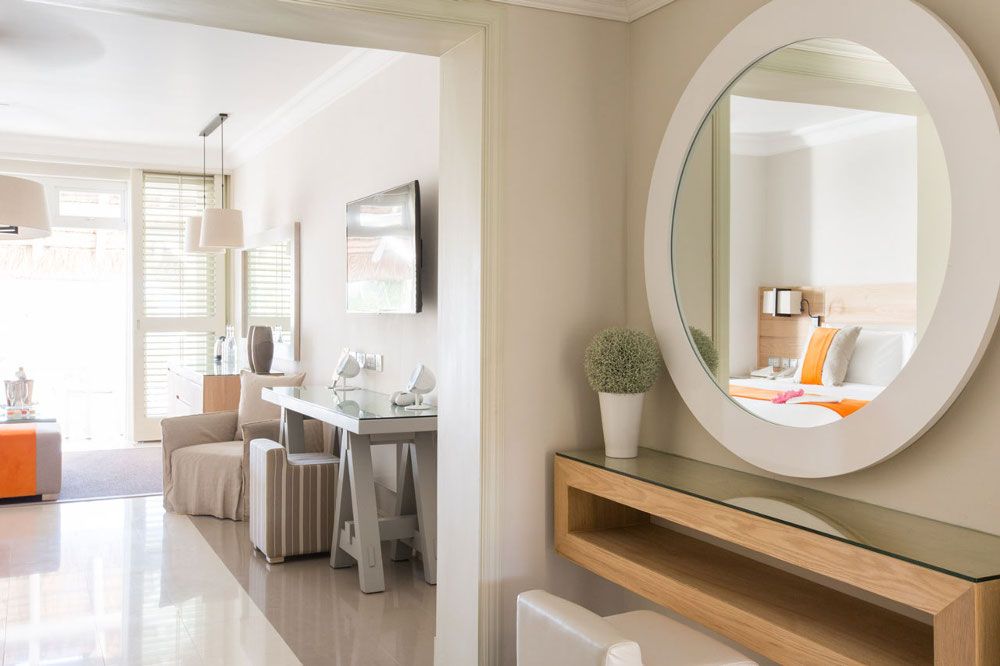 LUX* BELLE MARE - 25