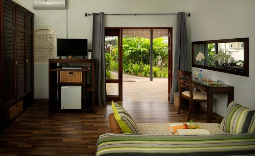 AUBERGE CHEZ PLUME - 5