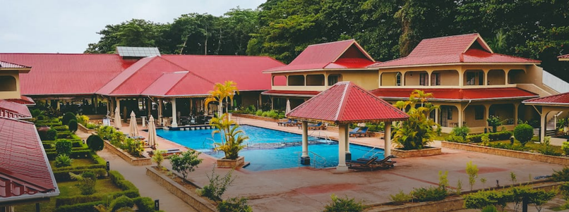 THE OASIS HOTEL RESTAURANT & SPA - 3