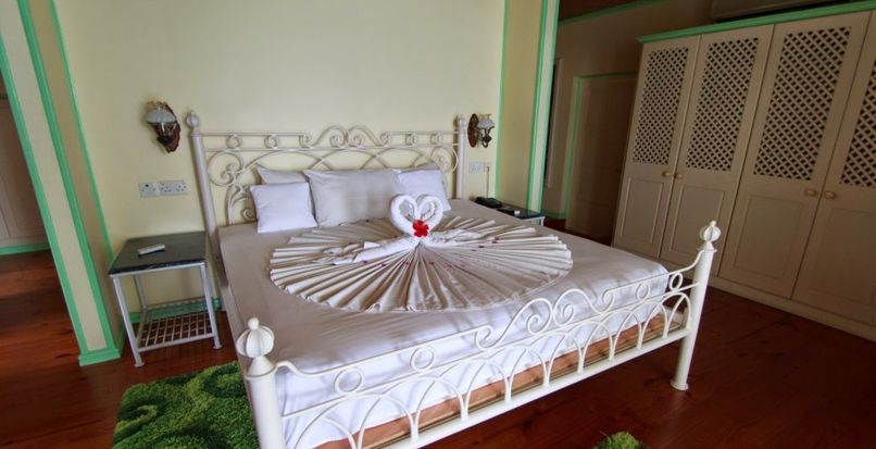 PALM BEACH HOTEL - 3