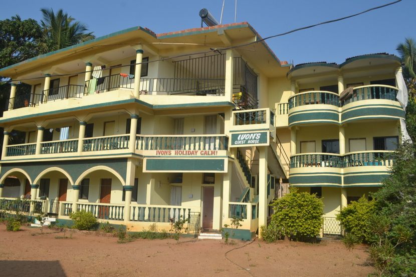 IVON GUESTHOUSE - 2