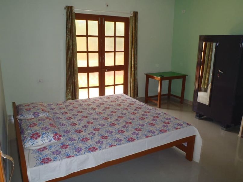 JACQUELINE RESIDENCY GUESTHOUSE - 5