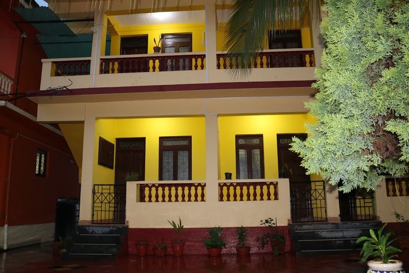 CLINTON GUESTHOUSE - 5