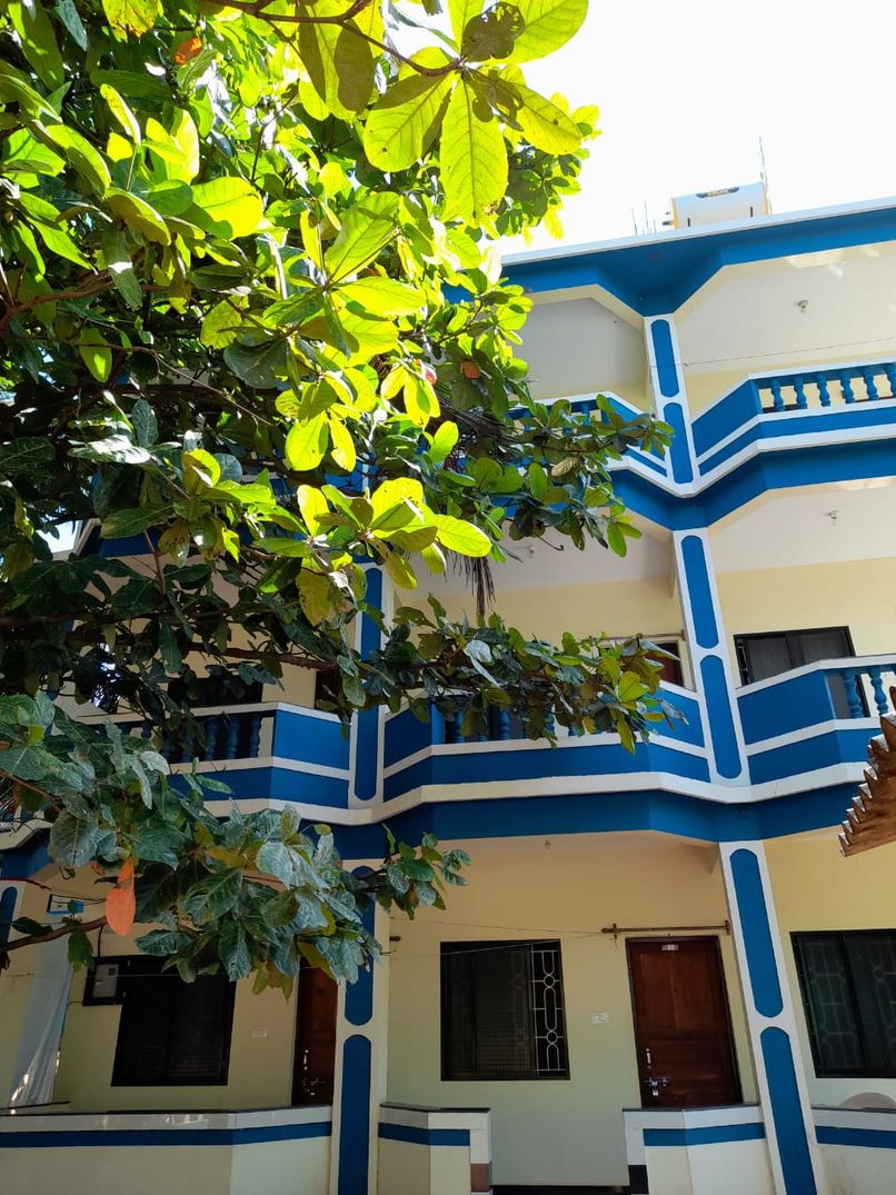 CAMILOS INN GUESTHOUSE - 2