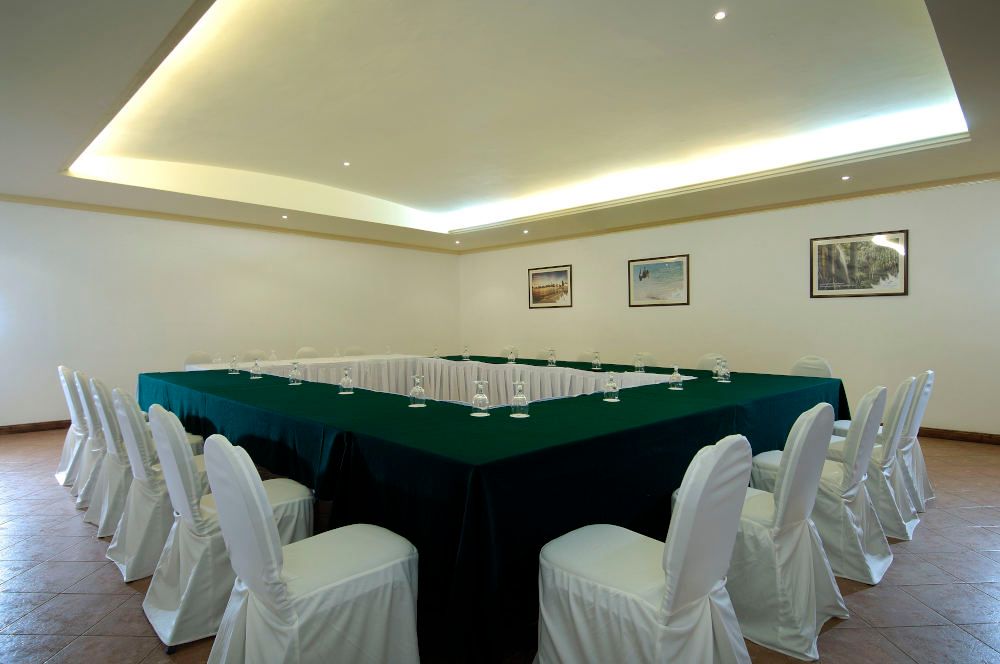 BERJAYA BEAU VALLON BAY RESORT & CASINO  - 11