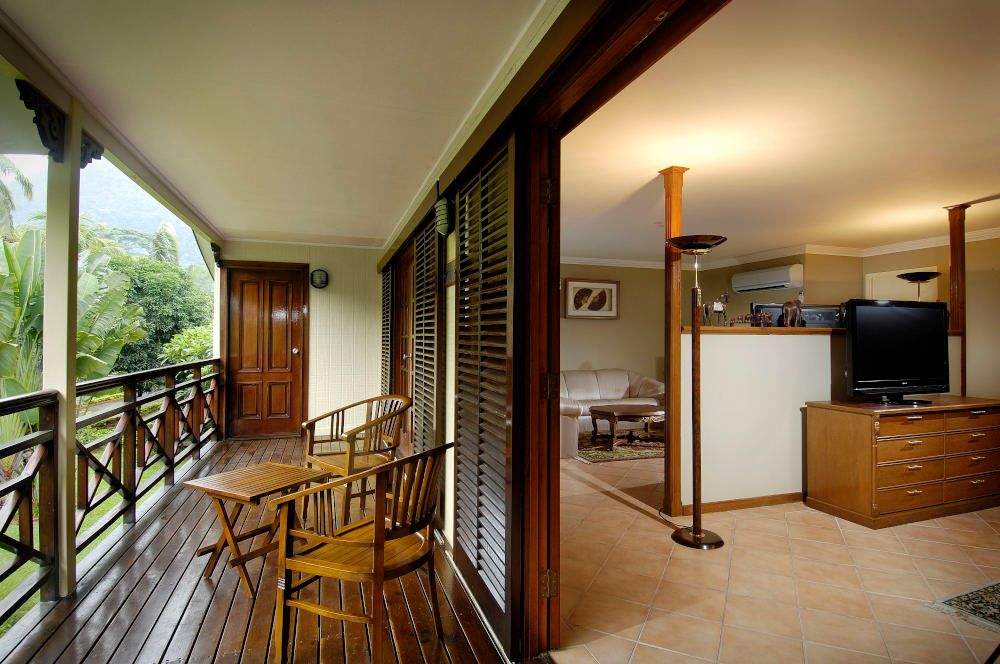 BERJAYA BEAU VALLON BAY RESORT & CASINO  - 13