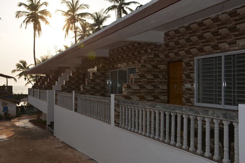 HOTEL SAIGANESH - 2