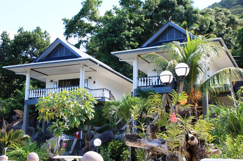 CHATEAU ST CLOUD - 3