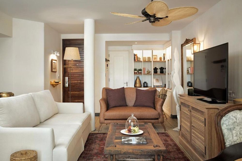 PARADISE COVE (only adults 18+) - 17