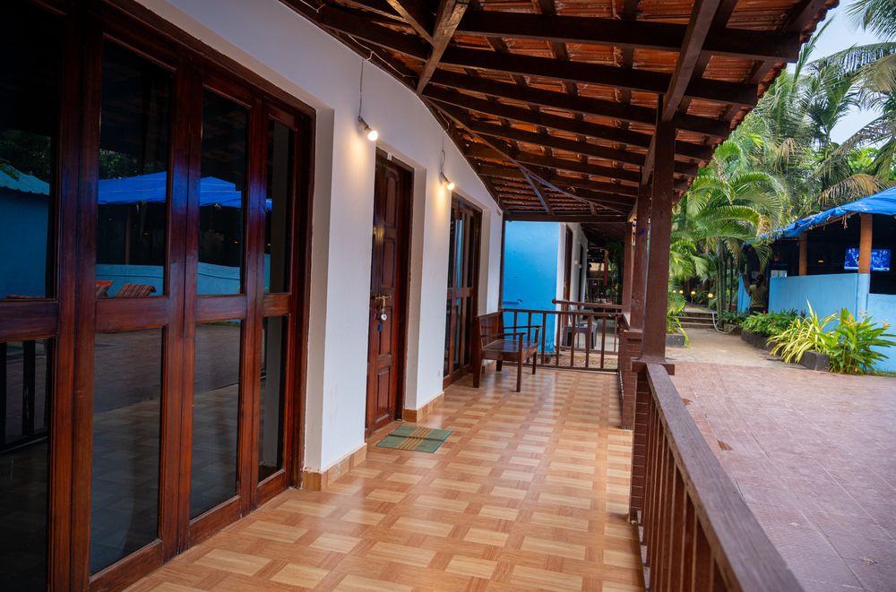 CIROC BEACH RESORT - 4