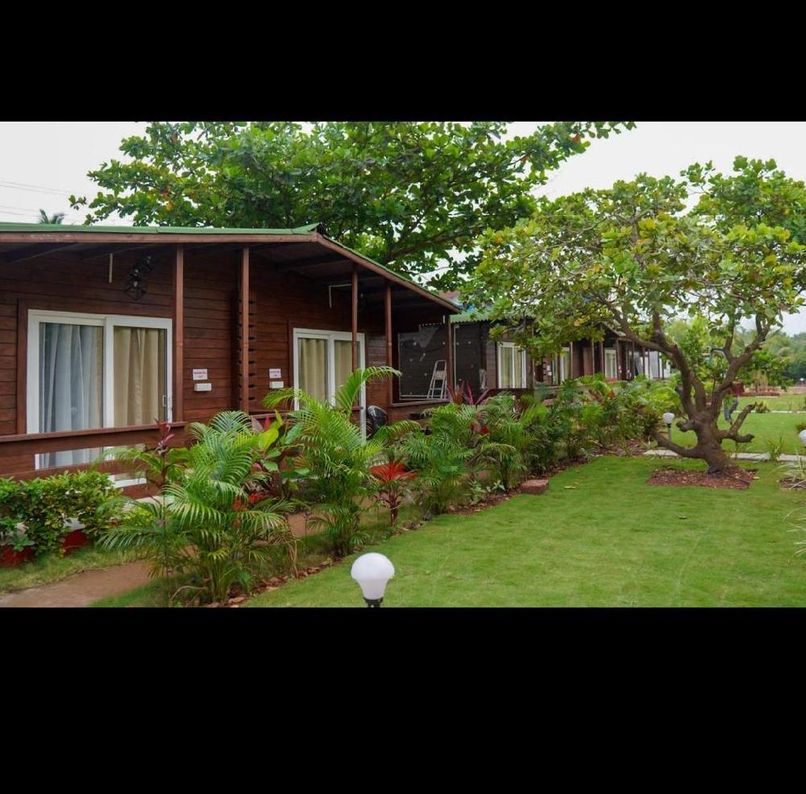 ARAMBOL LAKE RESORT - 4