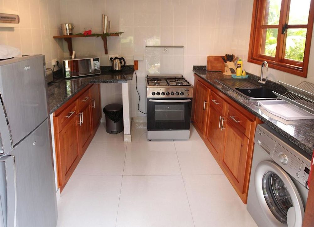 DOMAINE LES ROCHERS - 4