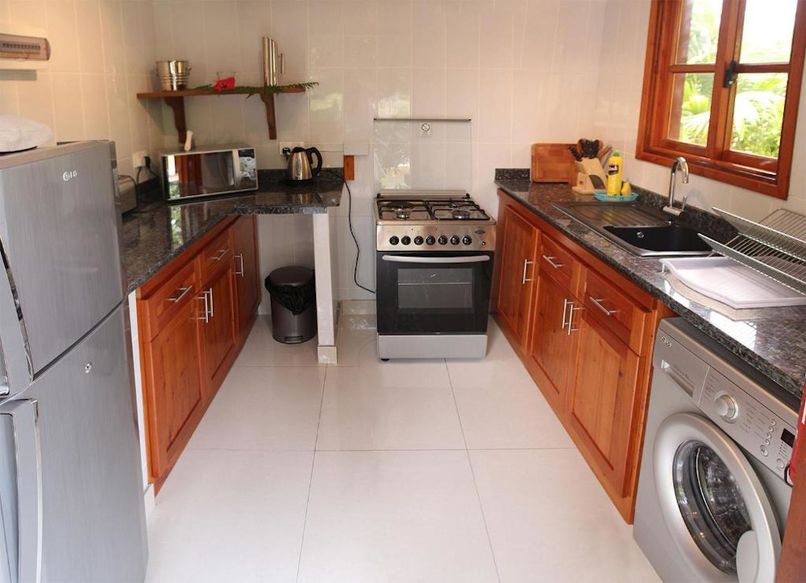 DOMAINE LES ROCHERS - 4