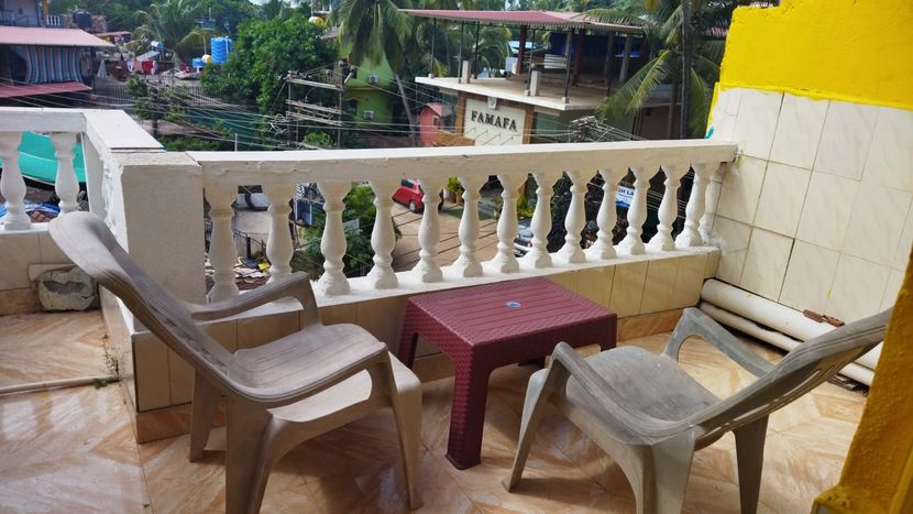 JOCKYS (ex. CHILLIES) GUESTHOUSE - 1