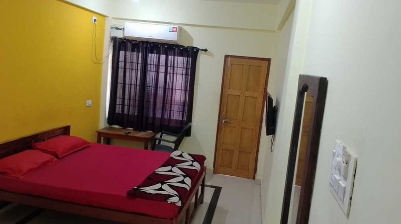 PRAKASH HOLIDAY INN GUESTHOUSE (ex. RISHI HOUSE) - 5