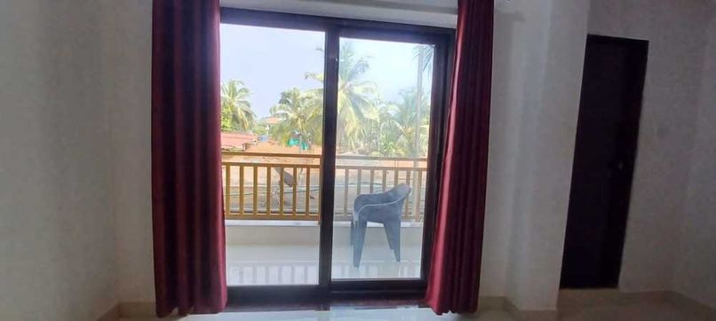 PRAKASH HOLIDAY INN GUESTHOUSE (ex. RISHI HOUSE) - 4