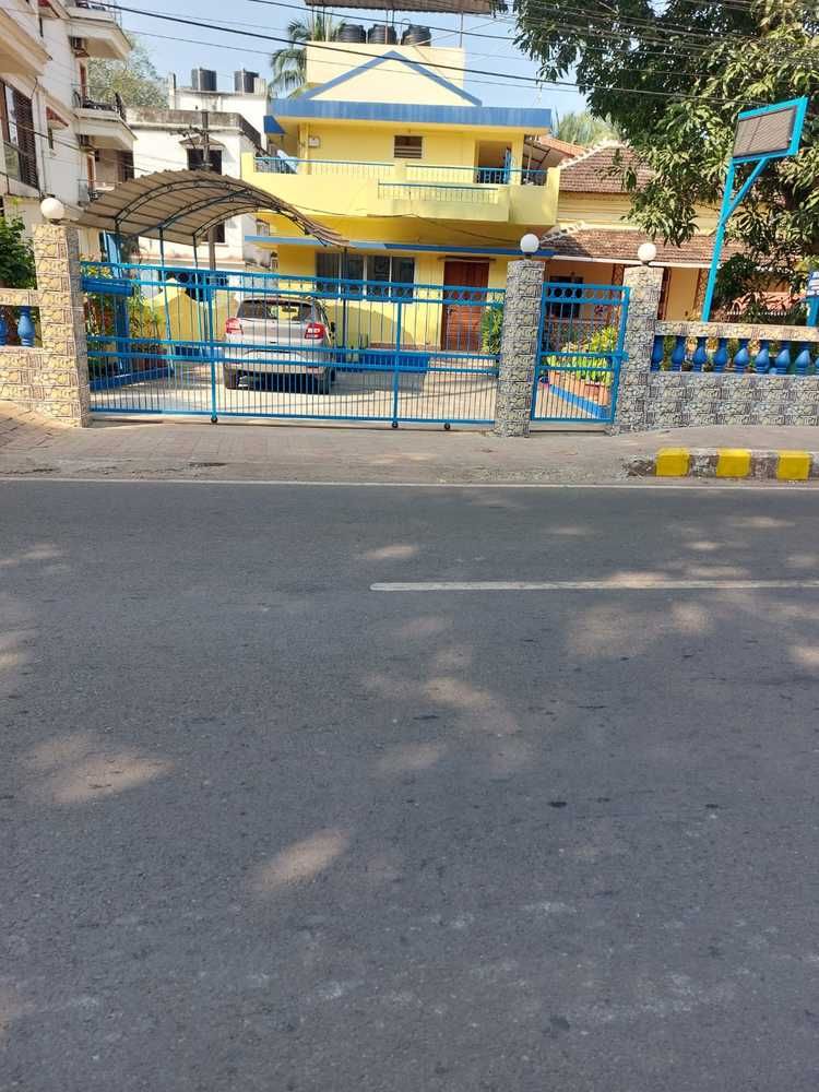 THE QUEST GUESTHOUSE - 2