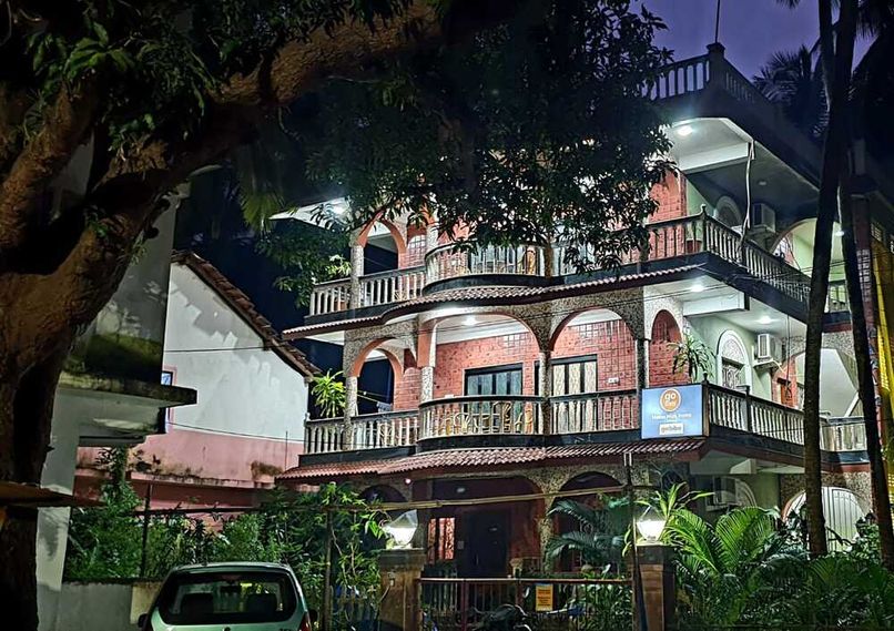 MAMA MIDS HOME GUESTHOUSE - 1