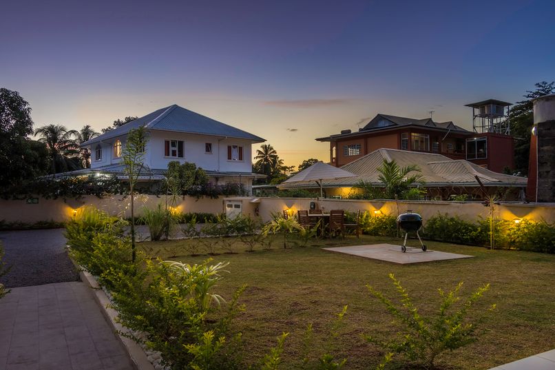 TROPICAL HIDEAWAY SELF CATERING - 4