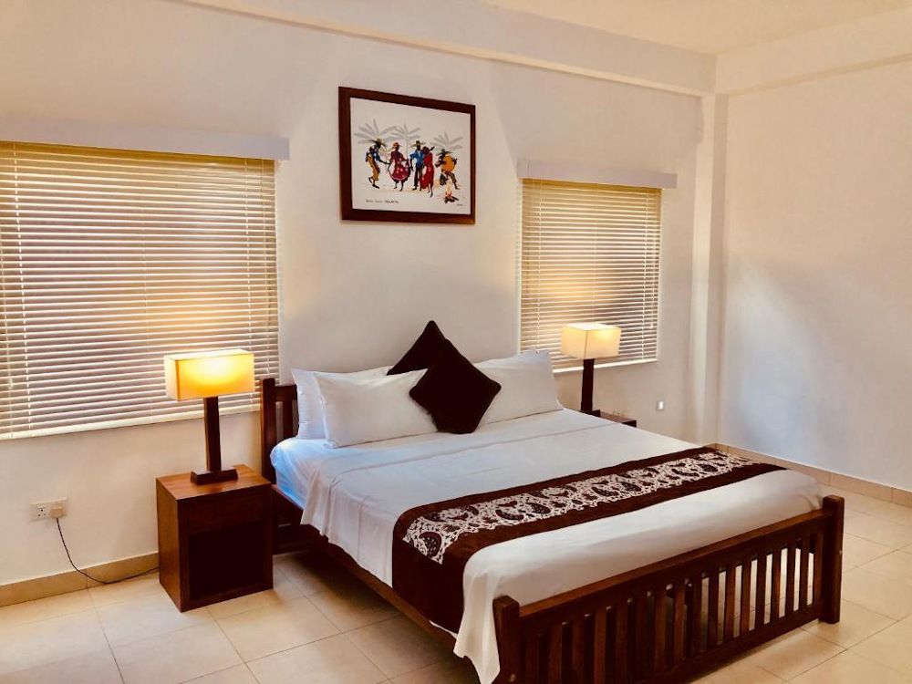 TROPICAL HIDEAWAY SELF CATERING - 12