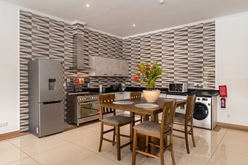 ROYALE SUITES LUXURY APARTMENTS - 4