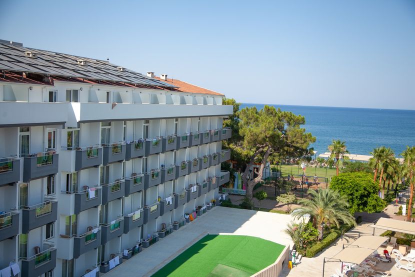 Trans Atlantik Beach - 1