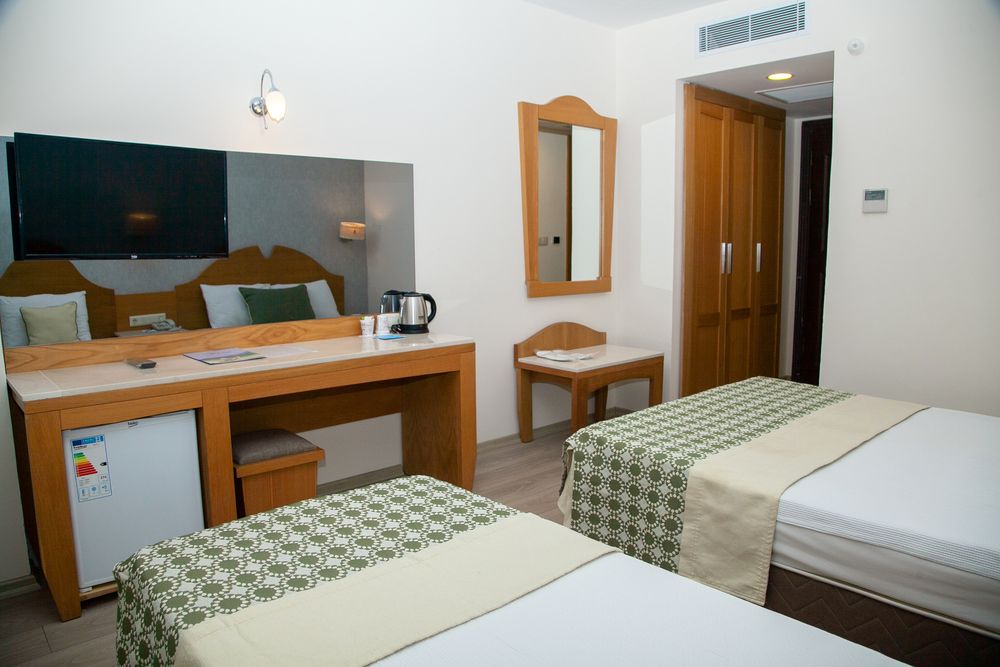 Trans Atlantik Beach - 54