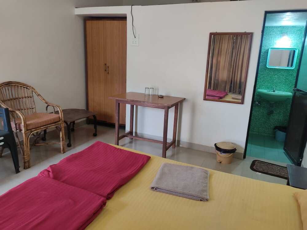 MORJIM HERMITAGE - 43