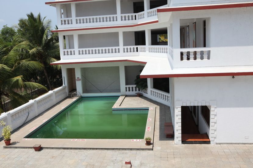 MOBOR BEACH RESORT - 3