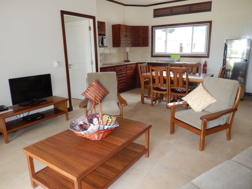 COTE DOR FOOTPRINTS - 5