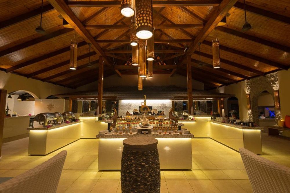 THE COCO DE MER HOTEL & BLACK PARROT SUITES - 19