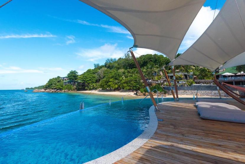 THE COCO DE MER HOTEL & BLACK PARROT SUITES - 4