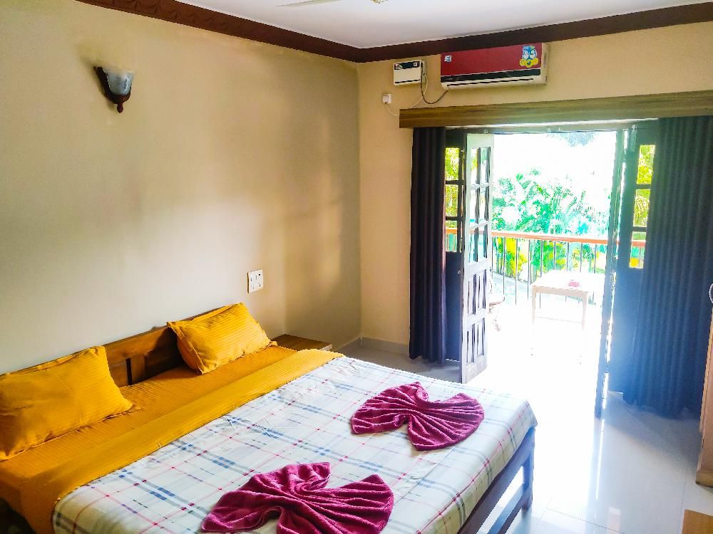 ASHVEM BEACH INN - 31