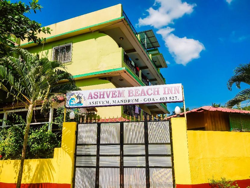 ASHVEM BEACH INN - 1