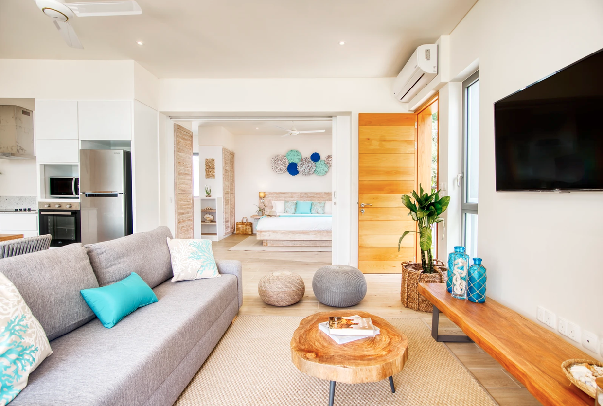 PINEAPPLE BEACH VILLAS (only adult 10+) - 10