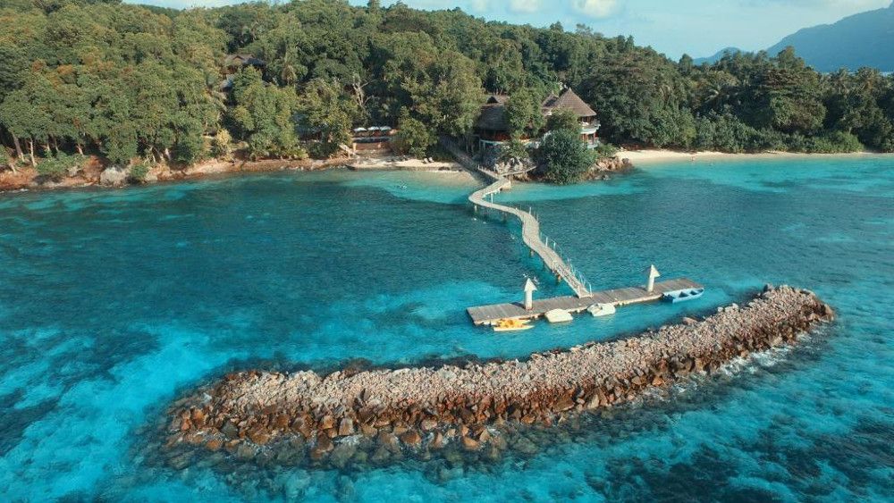 CERF ISLAND RESORT (child only 7+) - 3