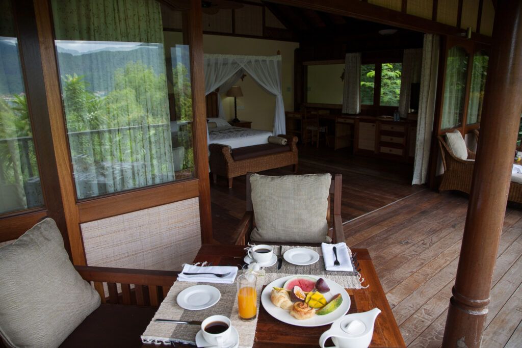 CERF ISLAND RESORT (child only 7+) - 11