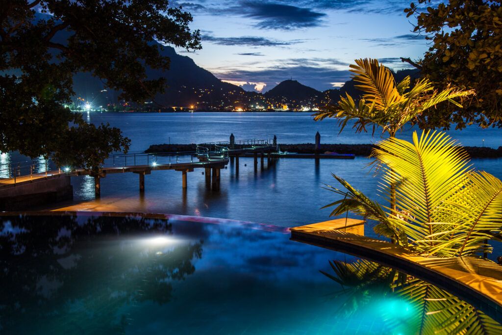 CERF ISLAND RESORT (child only 7+) - 7