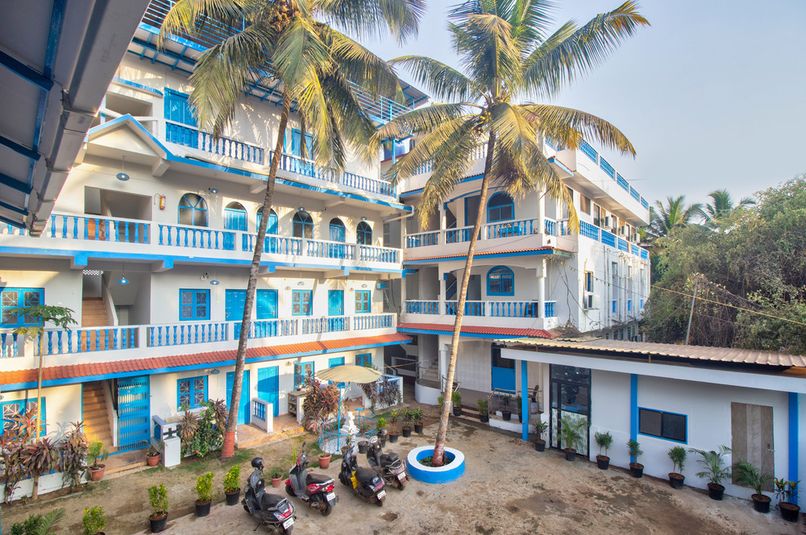 TANTRA BEACH RESORT (ex. MANDREM RETREAT BEACH RESORT) - 4