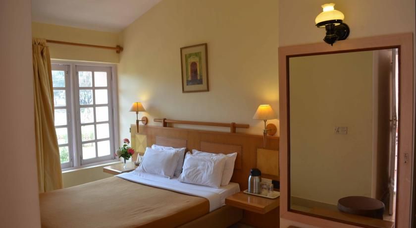 THE BYKE OLD ANCHOR - 32