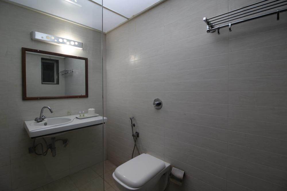 THE BYKE OLD ANCHOR - 36