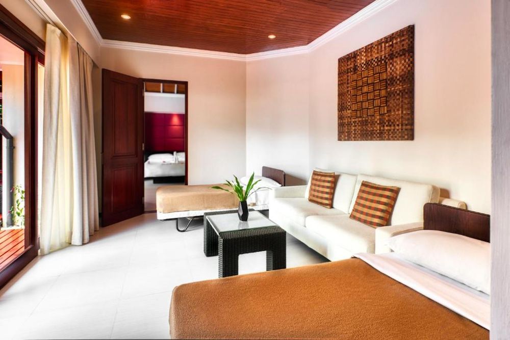 NIVA LABRIZ SEYCHELLES (ex. LABRIZ SILHOUETTE SEYCHELLES) - 24