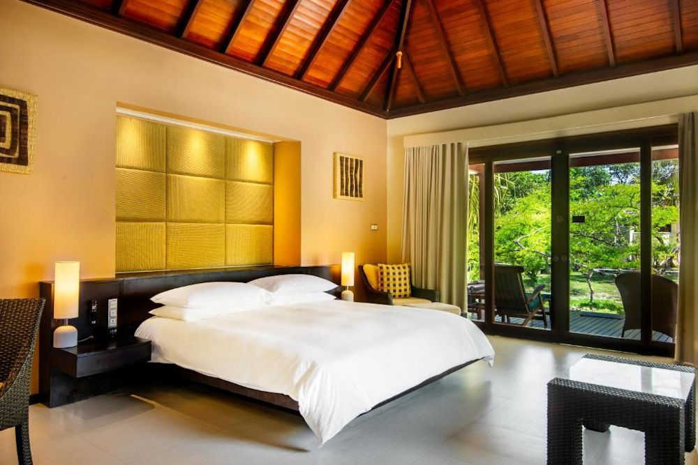 NIVA LABRIZ SEYCHELLES (ex. LABRIZ SILHOUETTE SEYCHELLES) - 28