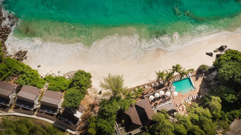 CARANA BEACH HOTEL - 3