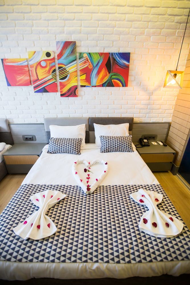 Laren Family Hotel and Spa - 45