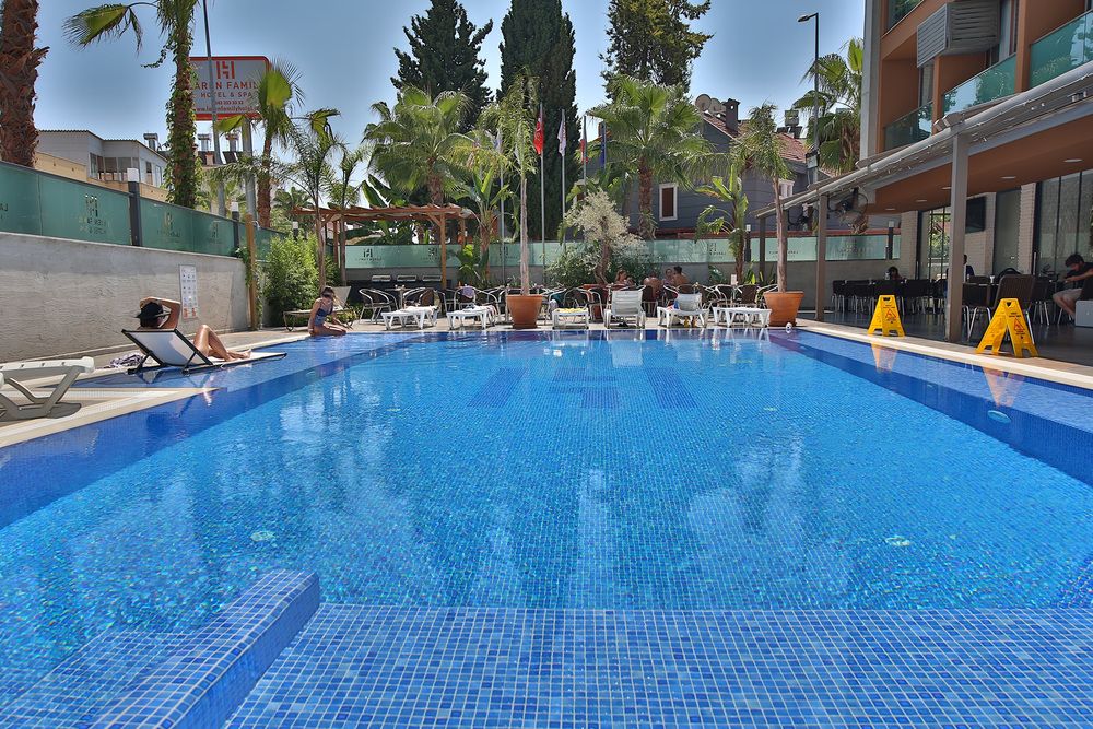 Laren Family Hotel and Spa - 9